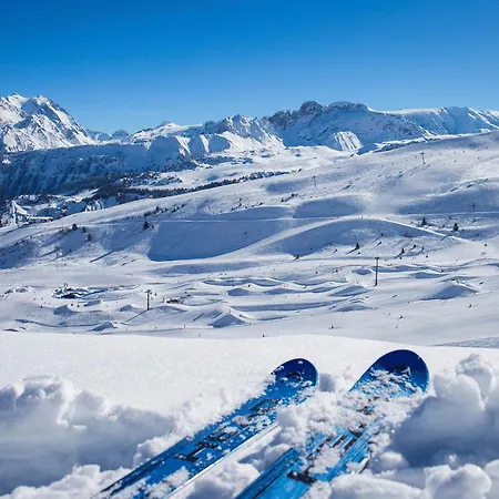 Confort 2 Pièces, Skis Aux Pieds, Proche Commerces - Fr-1-182a-18 * Courchevel